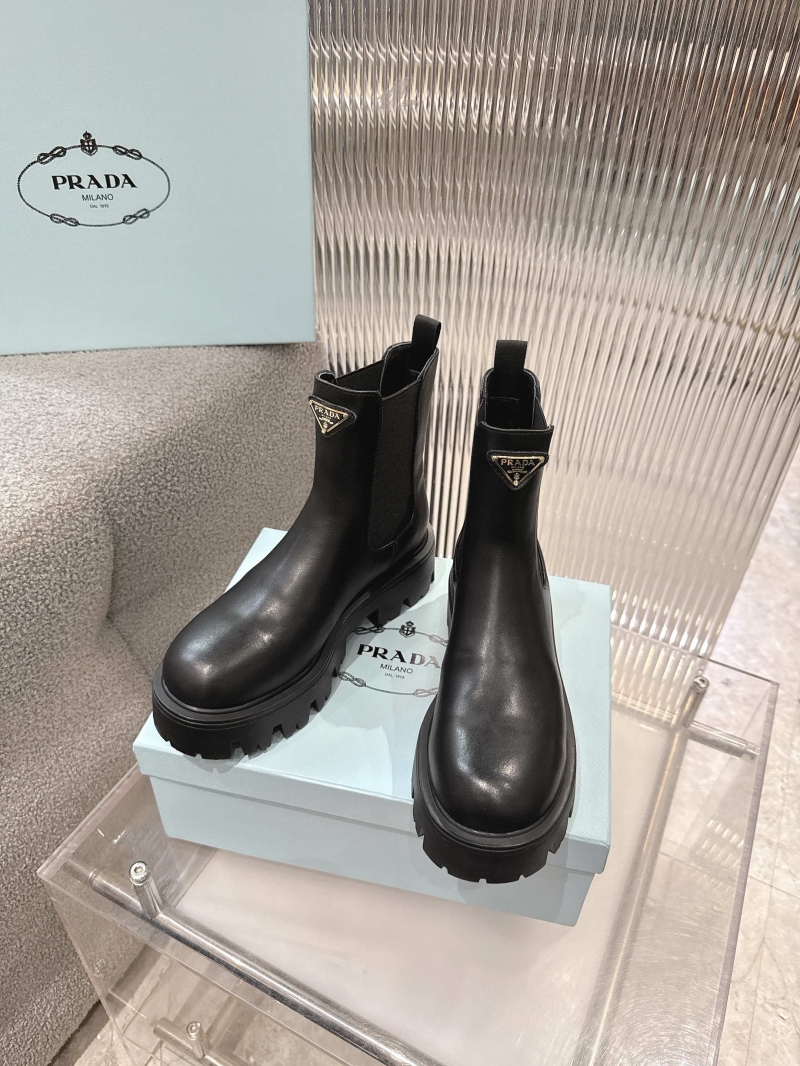 Pra*a boots